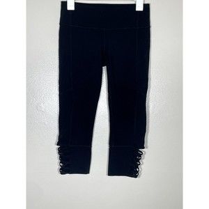 Athleta Leggings Womens Small Black Mind Over Mat Criss Cross Capri Cutout Pants
